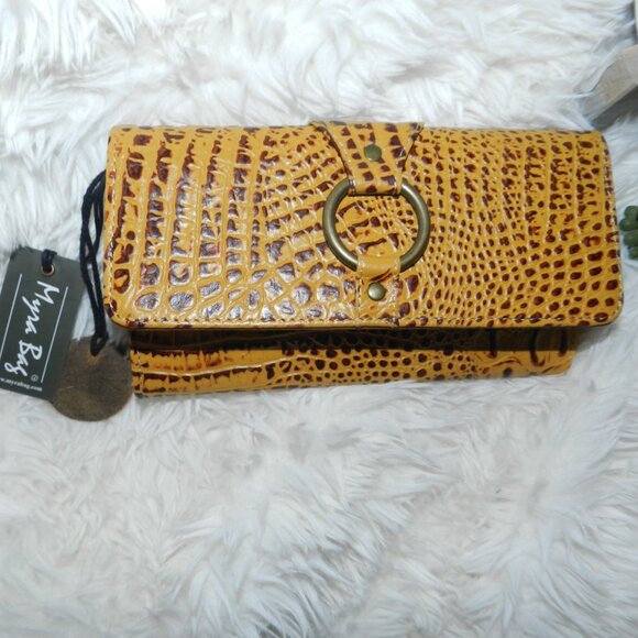 Myra 100% Leather Stride Wallet 🆕FAST📦🏃🏻💨⚡🚚 - Picture 2 of 16